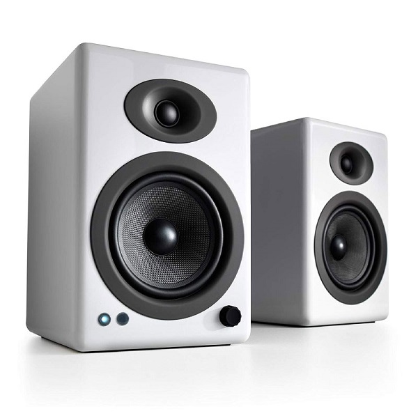 AUDIOENGINE A5+ WIRELESS SPEAKER AUDIOENGINE A5+ WIRELESS SPEAKER